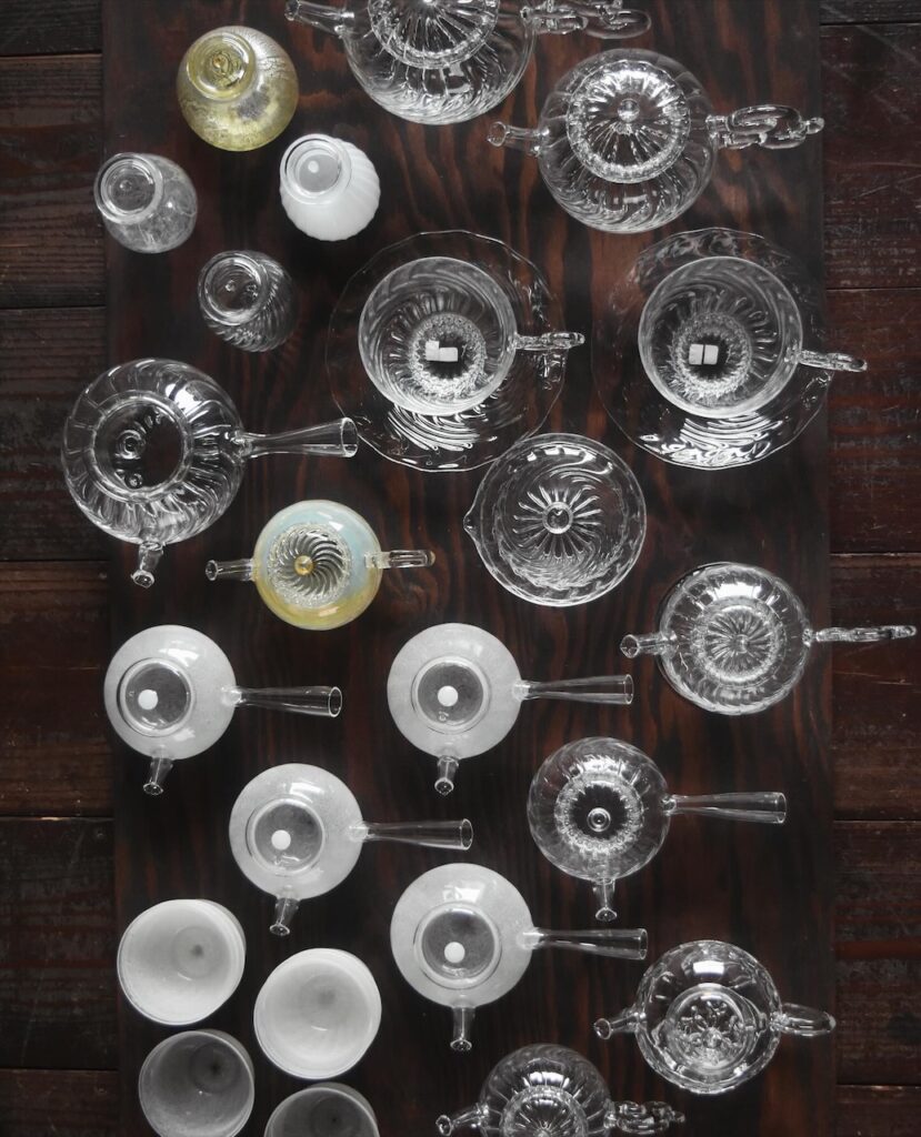 glass atelier えむに　雲 ガラスの大皿 glass atelier えむに｜ふたつの技法のマッチングとアートの感性